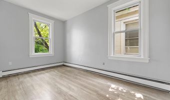 127 W 51ST St, Bayonne, NJ 07002