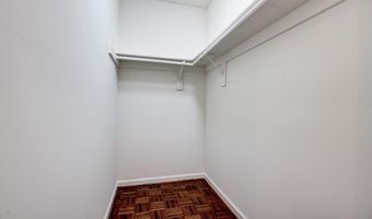 1101 S ARLINGTON RIDGE Rd S 208, Arlington, VA 22202