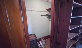 423 N Johnson St, Ada, OH 45810