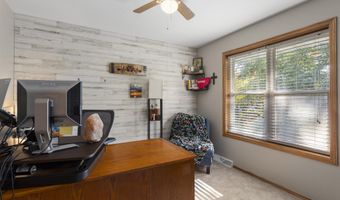 W2429 HOLLY Lane, Appleton, WI 54915