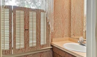 316 CARAVEL Dr, Bear, DE 19701