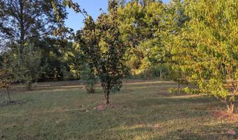 10617 Niggli Rd, Alhambra, IL 62001