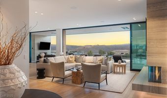 4929 Summit Overlook Dr, Las Vegas, NV 89135