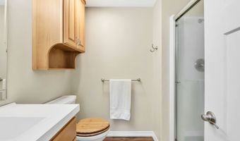 41800 MADRONE St, Springfield, OR 97478