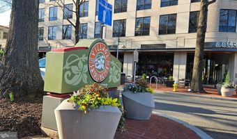 4600 S FOUR MILE RUN Dr 207, Arlington, VA 22204