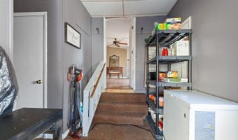 2094 Allan St, Adrian, MI 49221