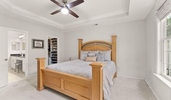 44360 OAKMONT MANOR Sq, Ashburn, VA 20147