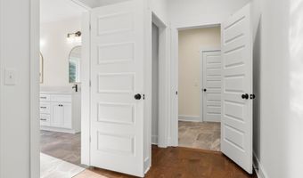 3511 Hawks Creek Dr, Apison, TN 37302