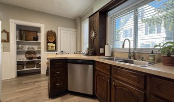 33 Union St, Bath, ME 04530