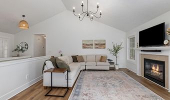 3529 Buttrick Ave SE, Ada, MI 49301