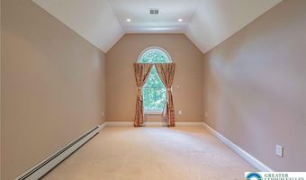 6958 Lehigh Ct, Allentown, PA 18106
