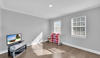 1521 Neptune Ave, Beachwood, NJ 08722