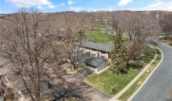 4377 Arden View Ct, Arden Hills, MN 55112