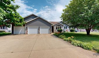 1906 Greenwood Dr, Albert Lea, MN 56007