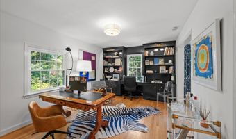 5901 DEVONSHIRE Dr, Bethesda, MD 20816