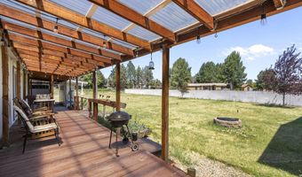 64960 Hunnell Rd, Bend, OR 97703