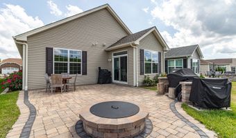 2170 Indigo Dr, Algonquin, IL 60102