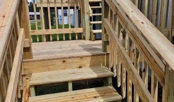 55744 HOLIDAY Cir, Astor, FL 32102