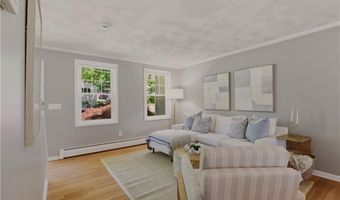 431 Sampan Ave, Jamestown, RI 02835