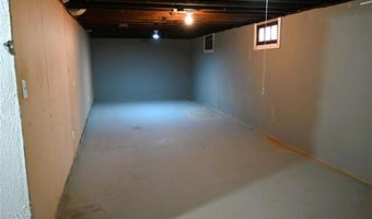 9510 Lydell Dr, Affton, MO 63123