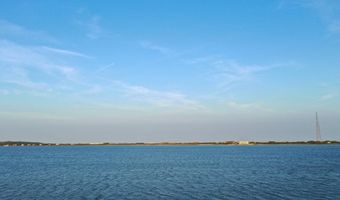 154 Shore Dr E, Amagansett, NY 11930