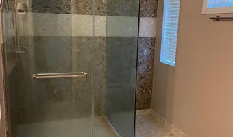 8415 SPICEWOOD Ct, Annandale, VA 22003