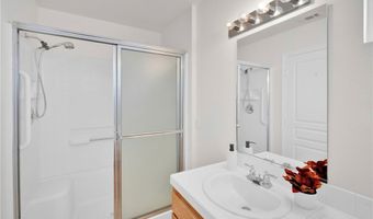 11246 Pleasant Hills Dr, Apple Valley, CA 92308