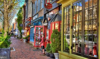 100 N UNION St A, Alexandria, VA 22314
