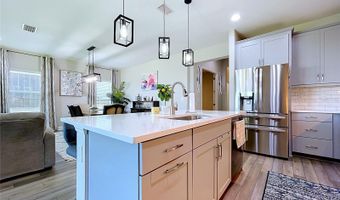 6290 ROADSTEAD Ct, Apollo Beach, FL 33572