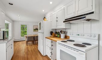 790 Rhoades Hl, Barnard, VT 05031