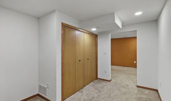 1518 Ellen Ave, Madison, WI 53716
