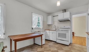 6 Ruthven Pl, Ann Arbor, MI 48104