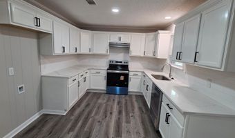 17811 Puckett Rd, Alexander, AR 72002