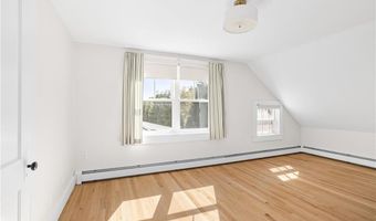 130 W Main St, North Kingstown, RI 02852