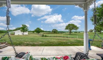 174 County Road 2690, Alvord, TX 76225