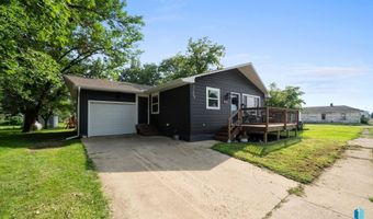 611 E 3Rd St St, Bridgewater, SD 57319