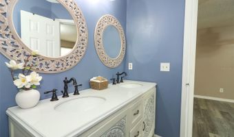 620 GLENWOOD Ct 79, Altamonte Springs, FL 32714