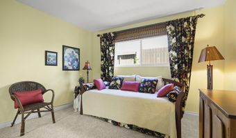 2142 Klamath Dr, Camarillo, CA 93010