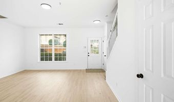 2135 Kilmington Sq, Alpharetta, GA 30009