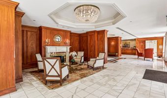 5450 WHITLEY PARK Ter 413, Bethesda, MD 20814