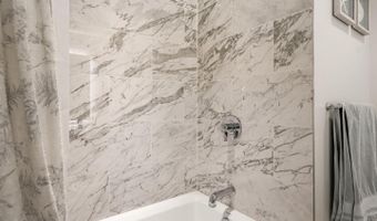 1781 N PIERCE St #303, Arlington, VA 22209