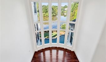 675 FALLS LAKE Dr, Alpharetta, GA 30022