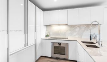10201 Collins Ave 605, Bal Harbour, FL 33154