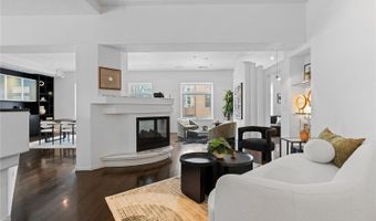 1940 Blake St 300, Denver, CO 80202