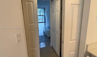 3475 N Country Club Dr 315, Aventura, FL 33180