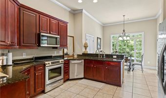 1726 VFW Rd, Auburn, AL 36832