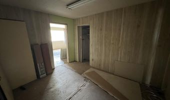 46625 N Jackrabbit Cir, Ash Fork, AZ 86320