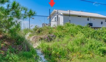16 Pelican St, Alligator Point, FL 32346