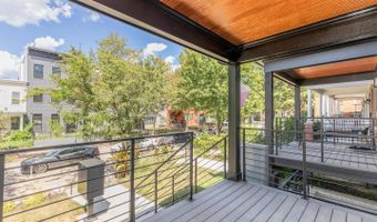 722 KENYON St NW #2, Washington, DC 20010
