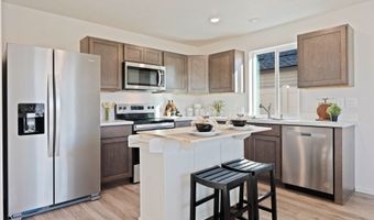 68 S AIRLIFT St, Airway Heights, WA 99001